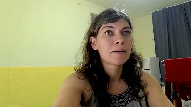 Snapshot of MercyLove chatting on December 4, 2025, 4:17 pm MercyLove online show from December 4, 2025, 4:17 pm