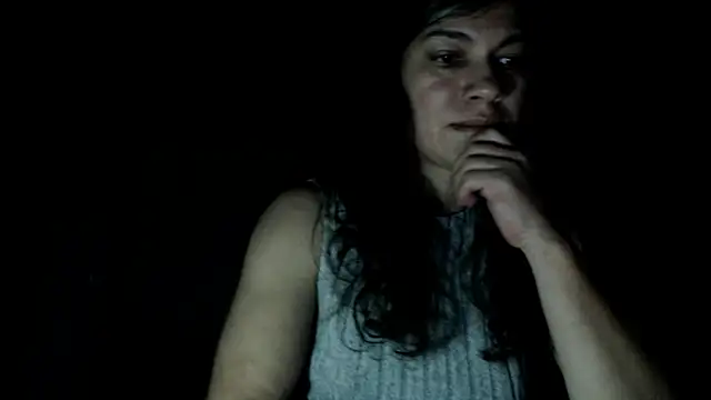 Snapshot of MercyLove chatting on October 26, 2025, 5:24 pm MercyLove online show from October 26, 2025, 5:24 pm