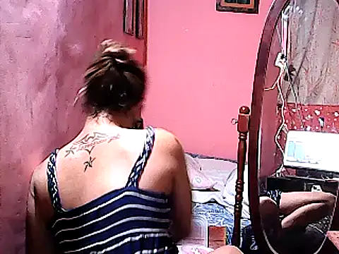 Snapshot of yummy_21xxx chatting on March 6, 2025, 11:58 am yummy 21xxx online show from March 6, 2025, 11:58 am