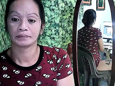 Snapshot of yummy_21xxx chatting on September 26, 2025, 9:32 pm yummy 21xxx online show from September 26, 2025, 9:32 pm