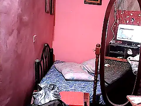 Snapshot of yummy_21xxx chatting on March 16, 2025, 4:30 am yummy 21xxx online show from March 16, 2025, 4:30 am