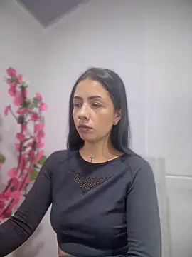 MadisonCambel online show from April 16, 2026, 12:55 am