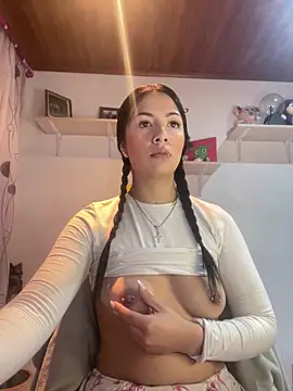 MadisonCambel online show from February 11, 2025, 7:27 pm