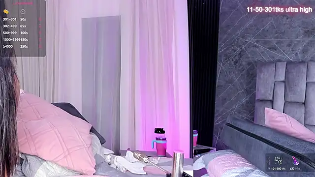 Snapshot of emily_fox1 chatting on September 11, 2025, 12:05 pm emily fox1 online show from September 11, 2025, 12:05 pm