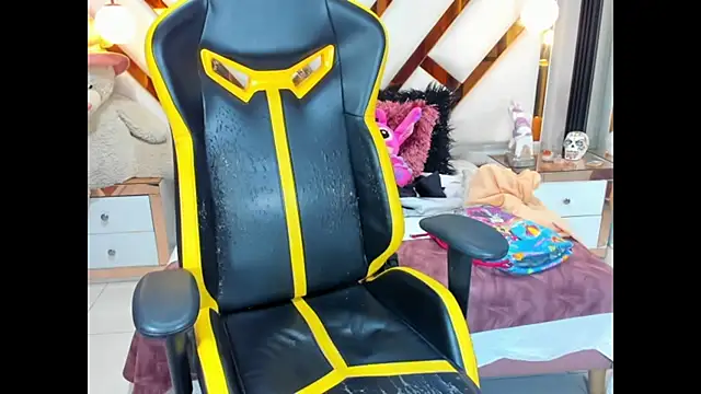 Snapshot of lady_Ary_xx chatting on September 14, 2025, 9:15 pm lady Ary xx online show from September 14, 2025, 9:15 pm