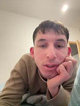 alex2p12 online show from February 3, 2026, 8:52 am