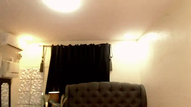 MISTRESS OF EVILCUMxx online show from September 18, 2025, 5:38 pm