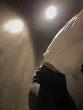 Emma Catt online show from March 1, 2025, 7:19 am