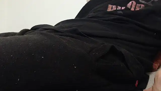 Snapshot of VASKOS178 chatting on November 26, 2025, 12:16 pm VASKOS178 online show from November 26, 2025, 12:16 pm