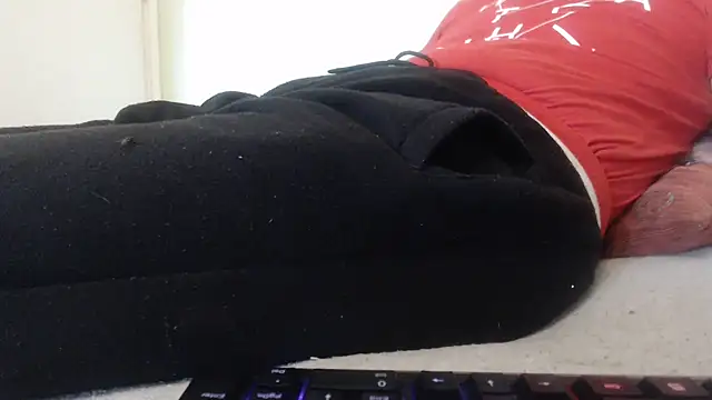 Snapshot of VASKOS178 chatting on October 6, 2025, 2:29 pm VASKOS178 online show from October 6, 2025, 2:29 pm