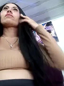 Tania mature online show from November 25, 2025, 5:46 pm