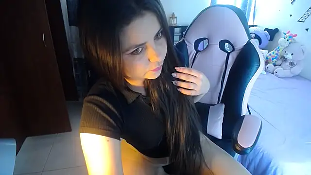 Snapshot of violeta_campbell chatting on November 21, 2025, 7:35 pm violeta campbell online show from November 21, 2025, 7:35 pm