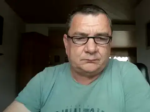 Snapshot of Nobbie444 chatting on June 1, 2026, 9:20 am Nobbie444 online show from June 1, 2026, 9:20 am