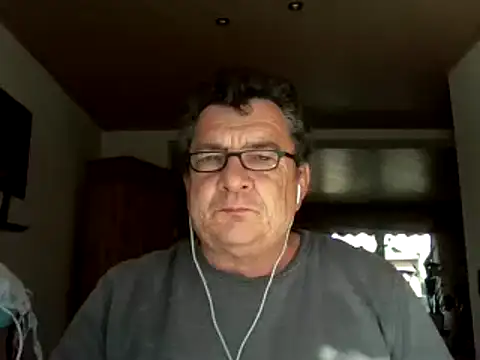 Nobbie444 online show from April 23, 2026, 8:32 am