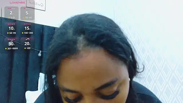 Snapshot of colombiamommy chatting on October 17, 2025, 12:29 pm colombiamommy online show from October 17, 2025, 12:29 pm