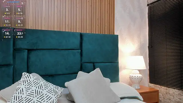 Snapshot of Kareena_chopra chatting on September 29, 2025, 12:33 pm Kareena chopra online show from September 29, 2025, 12:33 pm