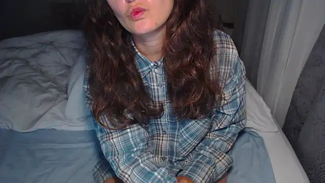 Snapshot of LoraPreston chatting on September 23, 2025, 7:54 pm LoraPreston online show from September 23, 2025, 7:54 pm