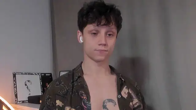 Nicky neal online show from December 9, 2024, 1:07 am