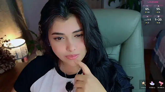 Snapshot of Alyaa_s chatting on July 26, 2026, 1:45 am Alyaa s online show from July 26, 2026, 1:45 am