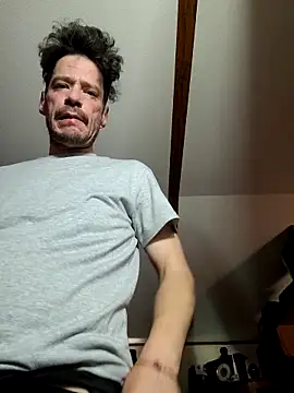 chosen923 online show from November 2, 2025, 6:02 pm