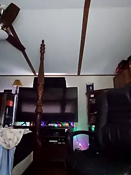 chosen923 online show from December 17, 2025, 9:09 pm