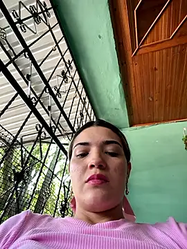 Snapshot of Sarita-candy chatting on May 9, 2026, 3:59 pm Sarita-candy online show from May 9, 2026, 3:59 pm