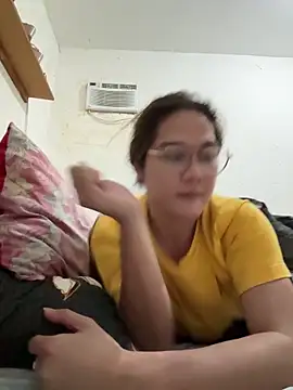 Snapshot of MarieLoveGlamorous chatting on March 15, 2026, 11:50 am MarieLoveGlamorous online show from March 15, 2026, 11:50 am