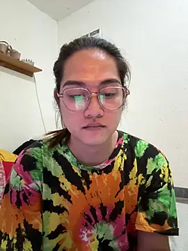 Snapshot of MarieLoveGlamorous chatting on February 26, 2026, 1:44 pm MarieLoveGlamorous online show from February 26, 2026, 1:44 pm