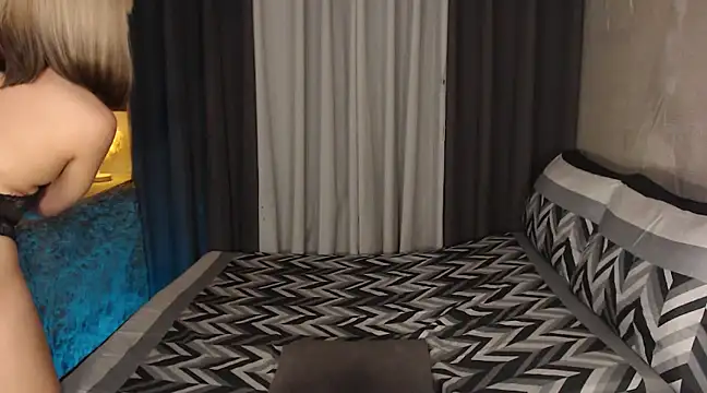 Snapshot of SeductiveAsianTs chatting on December 18, 2024, 10:13 pm SeductiveAsianTs online show from December 18, 2024, 10:13 pm