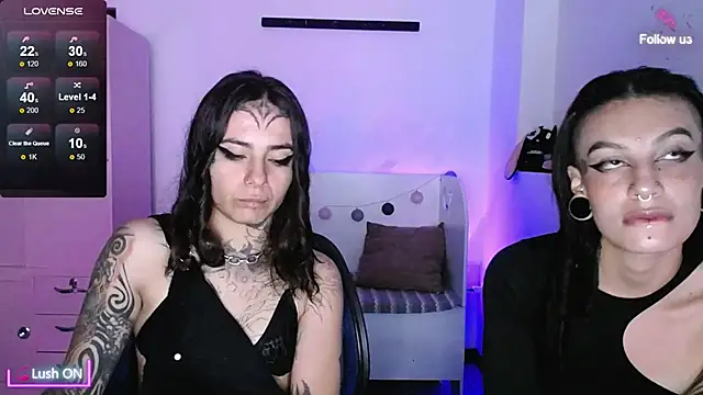 Snapshot of _onthary_6 chatting on December 15, 2025, 12:00 pm onthary 6 online show from December 15, 2025, 12:00 pm