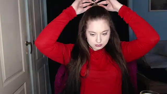 ryhhnnagold99 online show from April 19, 2026, 5:47 pm