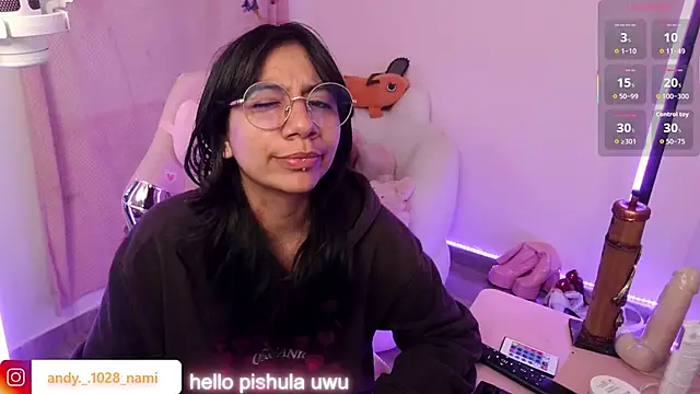 Snapshot of Nami_usagi chatting on November 20, 2025, 2:40 pm Nami usagi online show from November 20, 2025, 2:40 pm