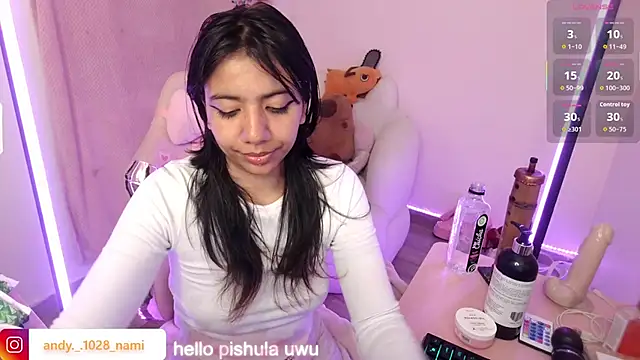 Snapshot of Nami_usagi chatting on November 18, 2025, 9:51 pm Nami usagi online show from November 18, 2025, 9:51 pm