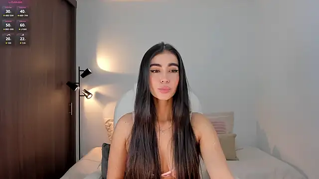 Snapshot of RebeccaBaxter chatting on January 12, 2026, 1:34 am RebeccaBaxter online show from January 12, 2026, 1:34 am