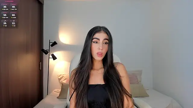 Snapshot of RebeccaBaxter chatting on October 29, 2025, 2:10 am RebeccaBaxter online show from October 29, 2025, 2:10 am