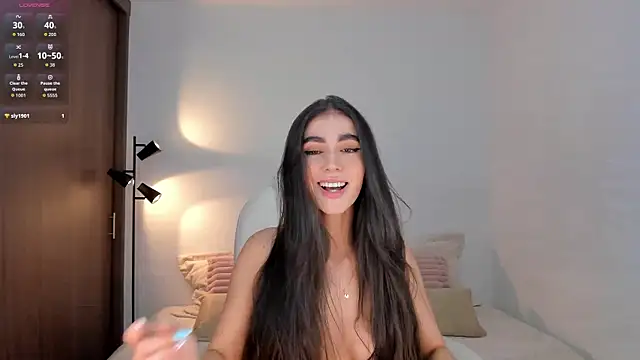 Snapshot of RebeccaBaxter chatting on February 28, 2026, 12:10 am RebeccaBaxter online show from February 28, 2026, 12:10 am