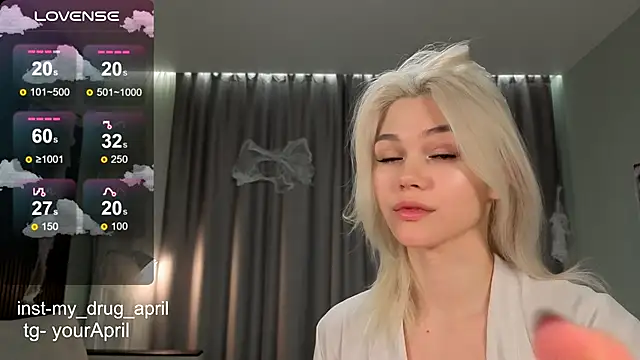 Snapshot of MyApril chatting on November 2, 2025, 3:55 am MyApril online show from November 2, 2025, 3:55 am