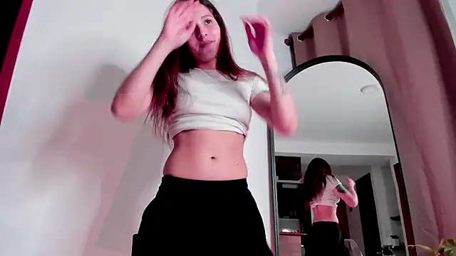 HannaMoom online show from January 21, 2025, 11:34 pm