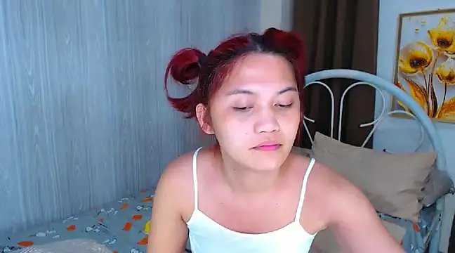 xXCathyJennerXx online show from December 18, 2024, 9:14 am