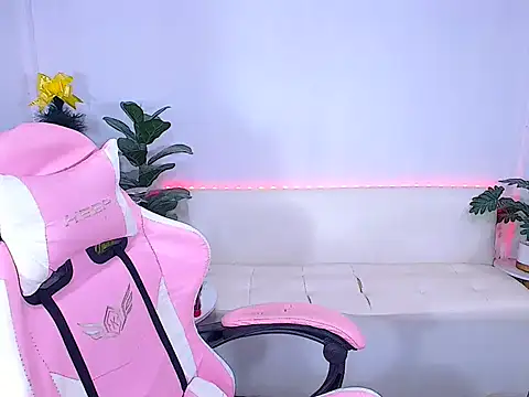 Snapshot of plysaithailand chatting on November 19, 2025, 11:54 am plysaithailand online show from November 19, 2025, 11:54 am