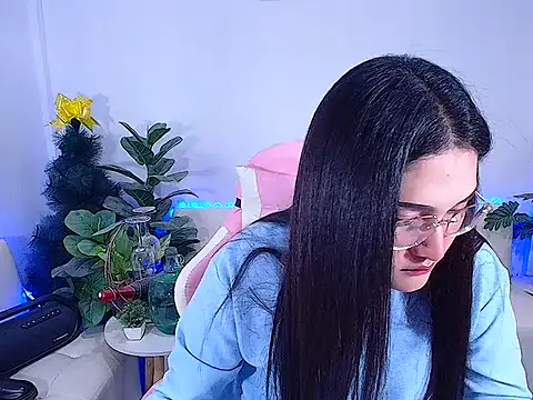 Snapshot of plysaithailand chatting on November 28, 2025, 7:52 am plysaithailand online show from November 28, 2025, 7:52 am