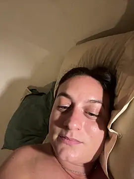 indierotic online show from February 2, 2026, 2:32 am