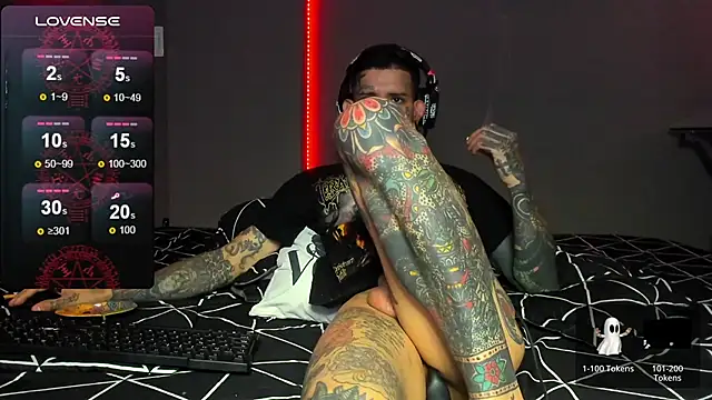 Snapshot of josh__ackerman chatting on April 2, 2026, 1:46 am josh ackerman online show from April 2, 2026, 1:46 am