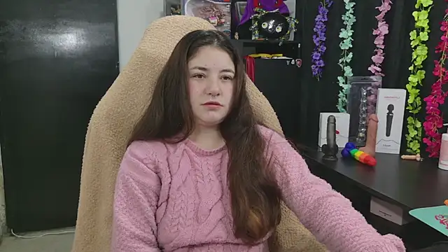 Snapshot of ann_bronw chatting on December 22, 2025, 11:54 am ann bronw online show from December 22, 2025, 11:54 am