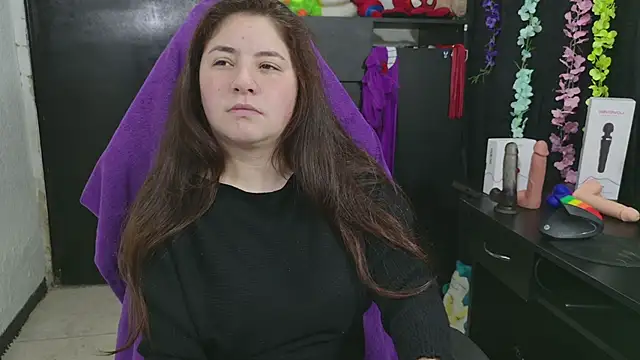 Snapshot of ann_bronw chatting on February 16, 2026, 11:53 am ann bronw online show from February 16, 2026, 11:53 am