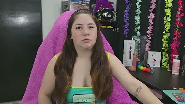 Snapshot of ann_bronw chatting on December 19, 2025, 11:56 am ann bronw online show from December 19, 2025, 11:56 am