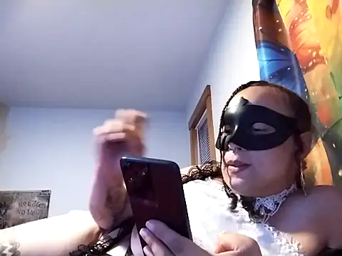 Snapshot of Sluttycatwomen chatting on July 18, 2026, 9:18 am Sluttycatwomen online show from July 18, 2026, 9:18 am
