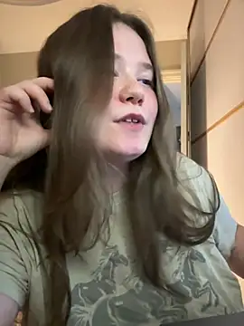 remirann  online show from January 10, 2025, 11:22 am