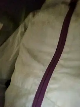 Snapshot of juandi21cm chatting on October 15, 2025, 5:06 am juandi21cm online show from October 15, 2025, 5:06 am