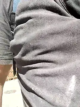 Snapshot of juandi21cm chatting on October 17, 2025, 12:51 pm juandi21cm online show from October 17, 2025, 12:51 pm